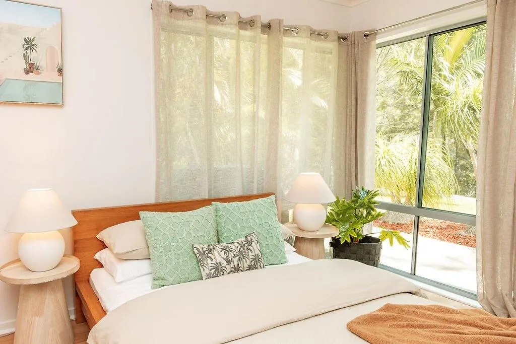 Ocean Views Close To Coolum Pet Friendly Firepit Mountain Views Yandina Creek