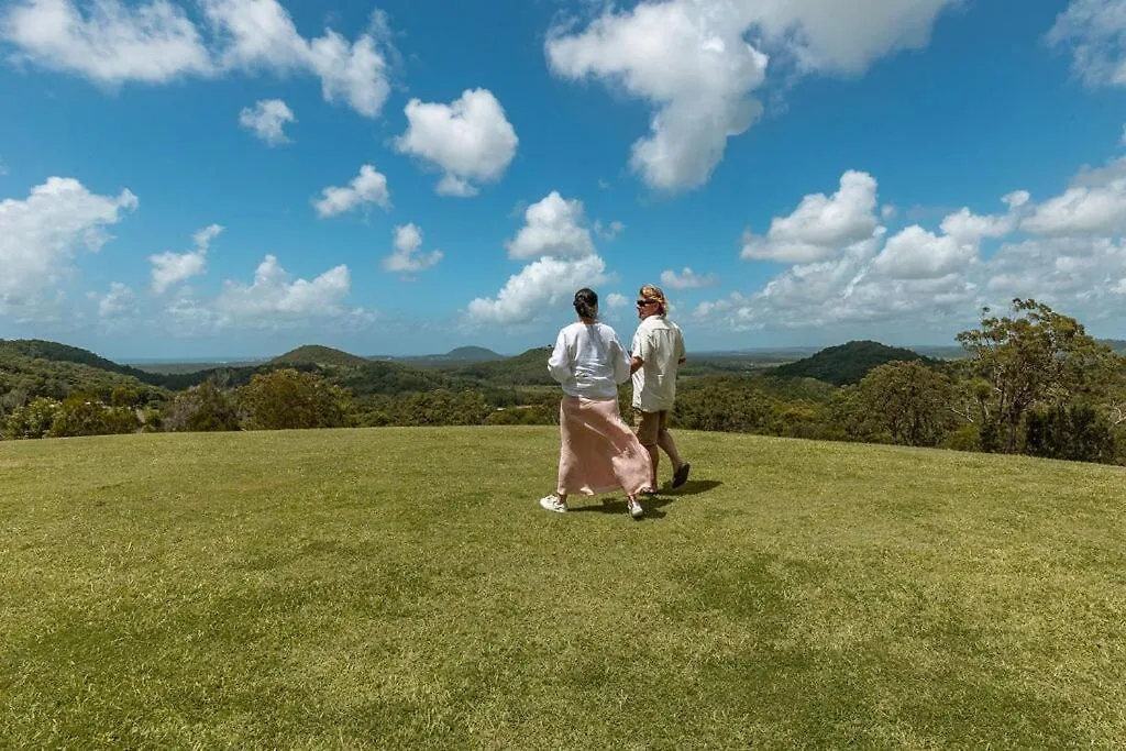 Ocean Views Close To Coolum Pet Friendly Firepit Mountain Views Yandina Creek Ferienhaus