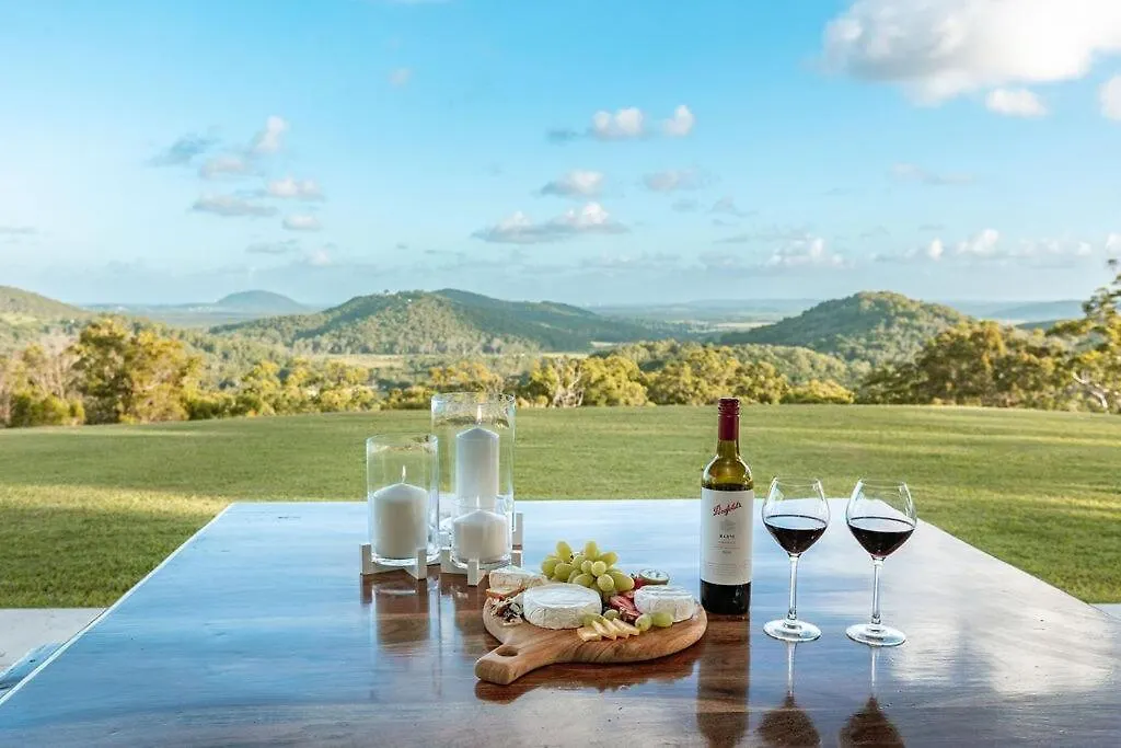Ocean Views Close To Coolum Pet Friendly Firepit Mountain Views Yandina Creek